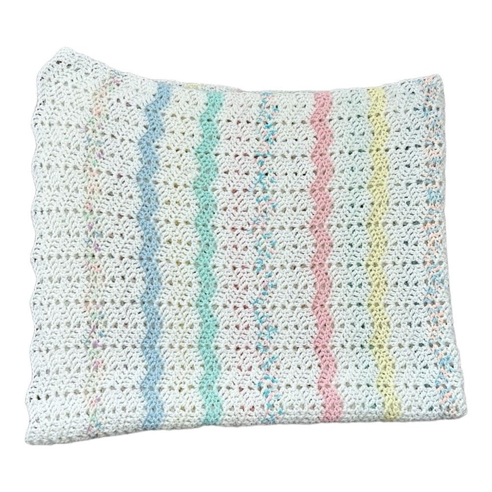 Vintage Handknit Baby Girl Boy Stripped White Pink Blanket